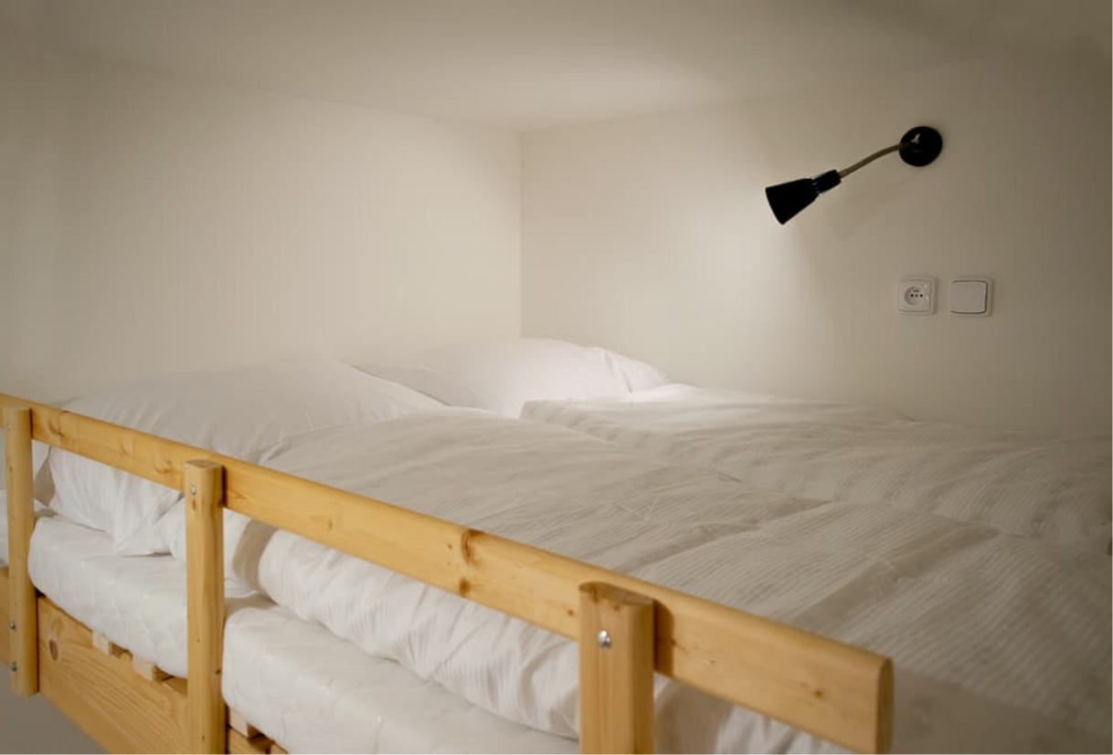 Horní postel v apartmánu